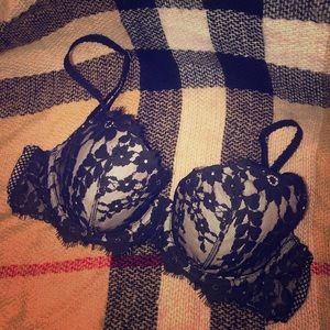 New with tags Victoria’s secret 34b bra